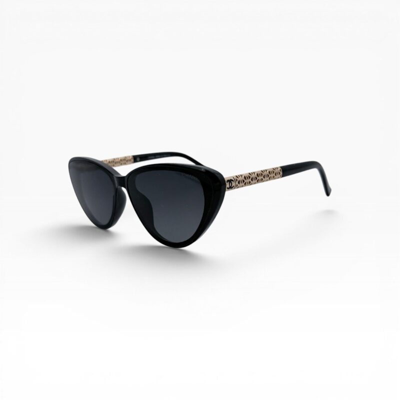 Chanel e hollë, elegante