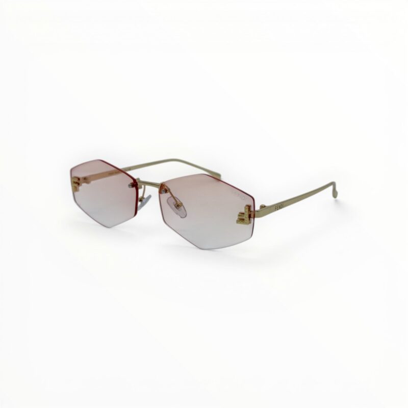 Fendi rafinuar, stil luksoz